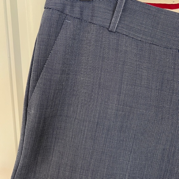 Banana Republic Blue Straight Leg Pants, Size 4P - Picture 2 of 4